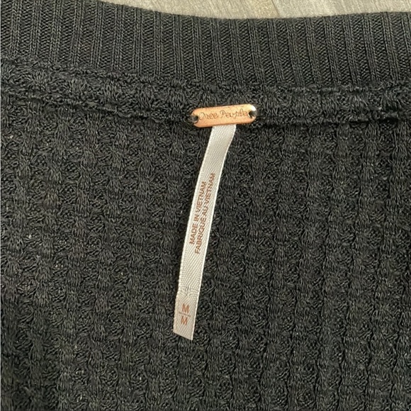 Free People Flowy Top - Picture 3 of 4